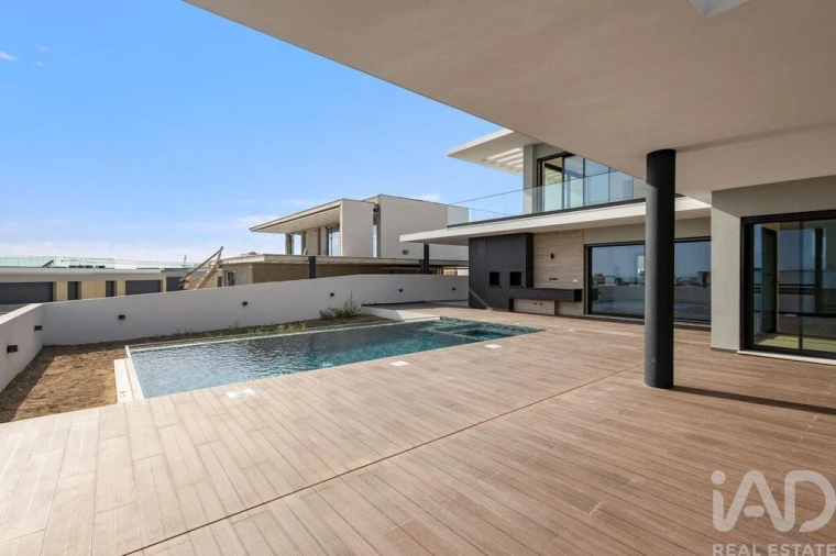 Moradia T3 para Venda em Ericeira Foto 30