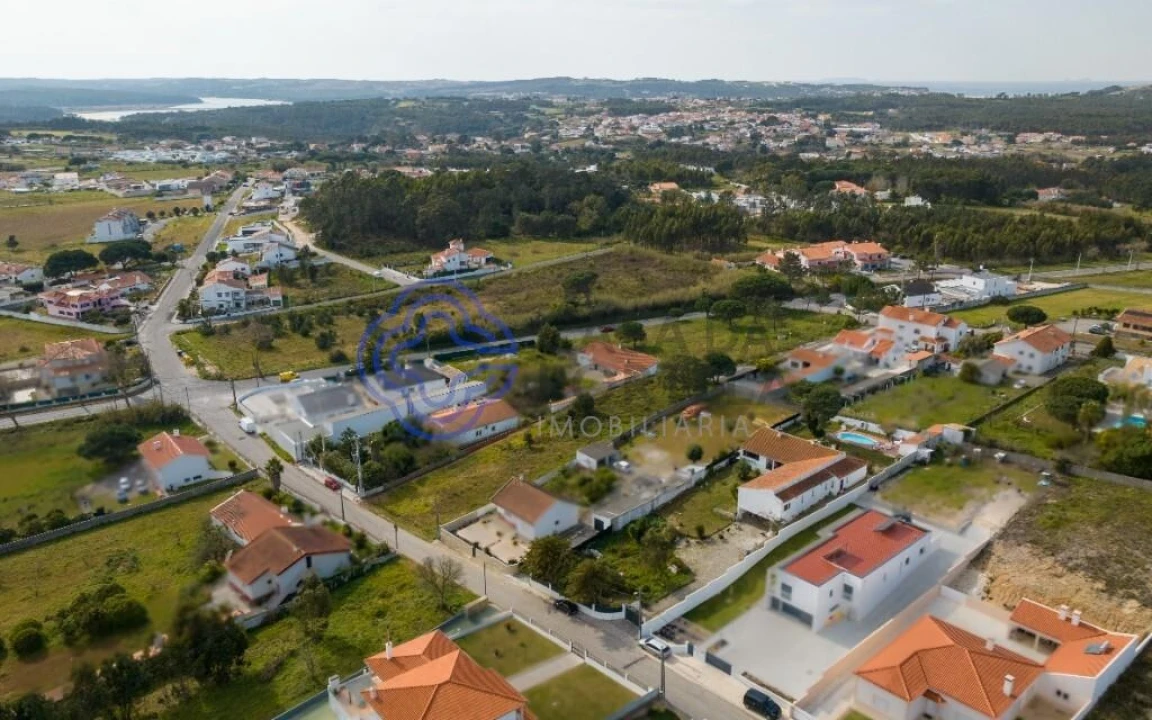 Moradia T6 para Venda em Nadadouro Foto 2