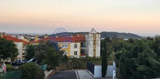 Terreno para Venda em São João das Lampas e Terrugem