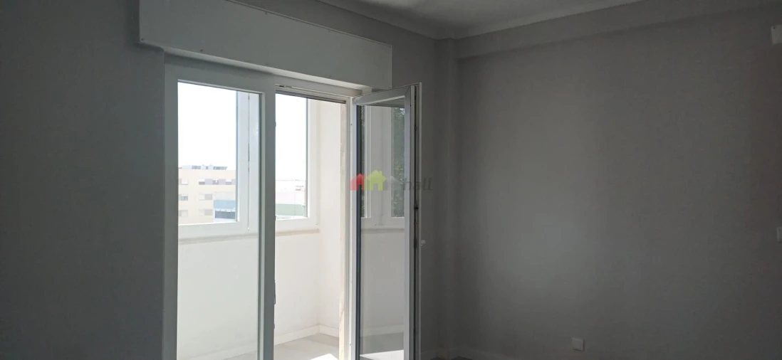 Apartamento T2 para Venda em Setubal (São Sebastião) Foto 6