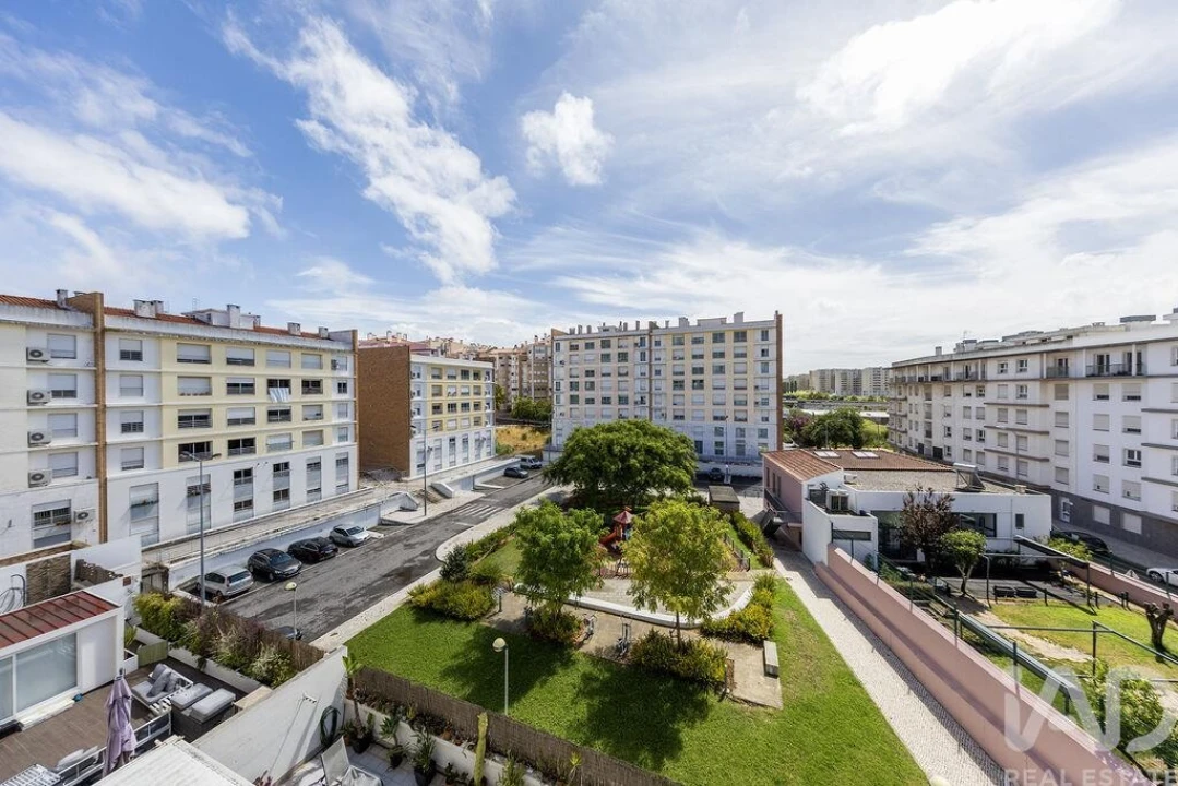 Apartamento T2 para Venda em Santa Clara Foto 23