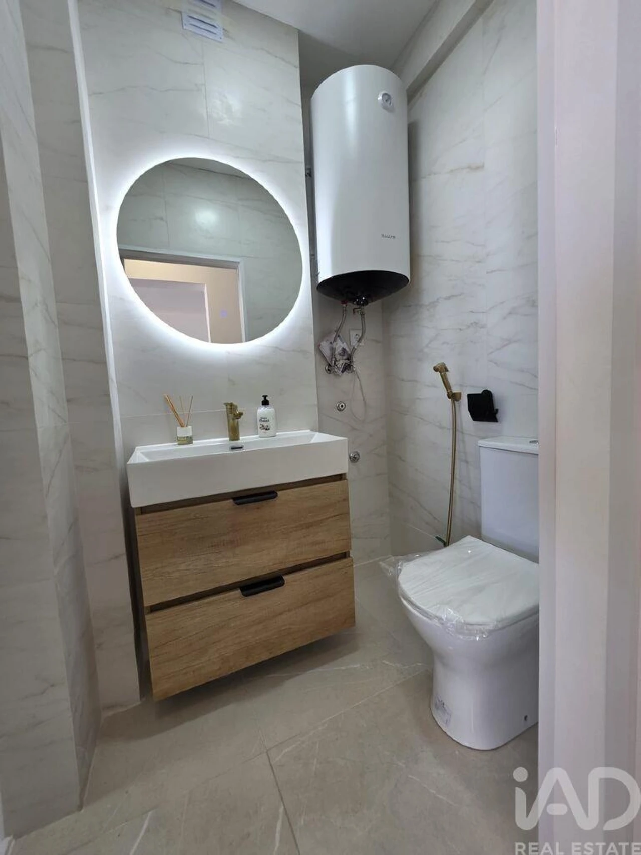 Apartamento T3 para Venda em Olhão Foto 10