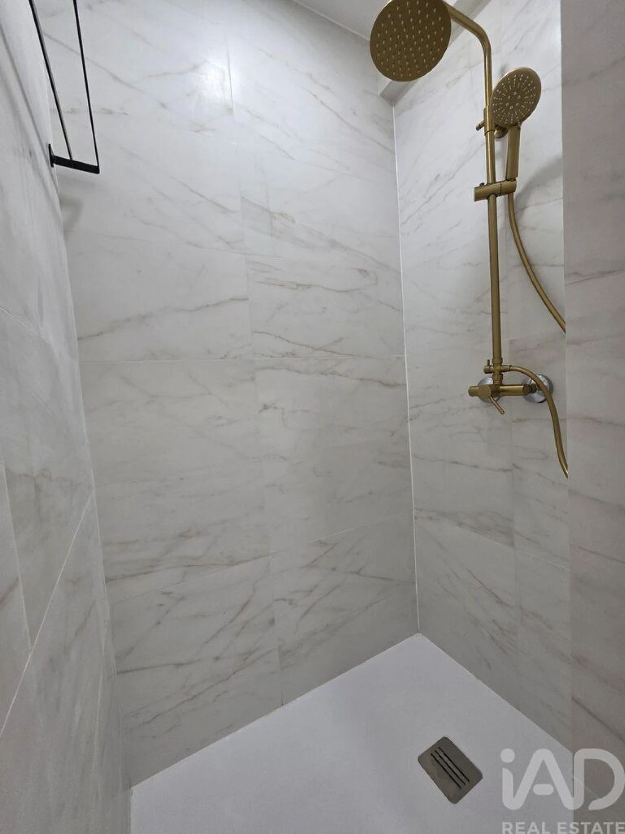 Apartamento T3 para Venda em Olhão Foto 9