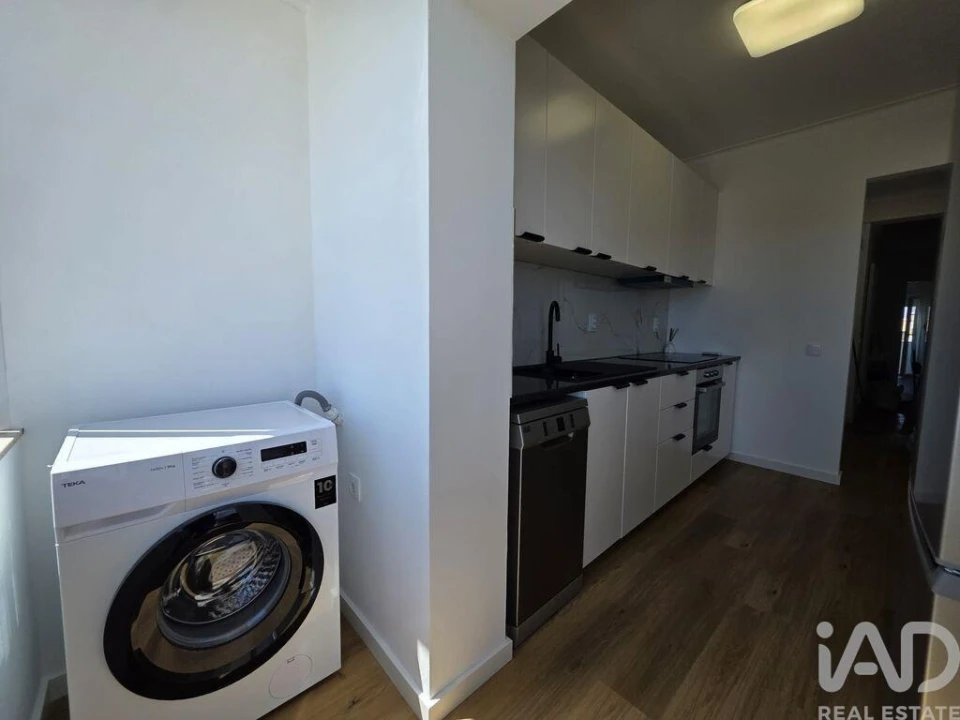 Apartamento T3 para Venda em Olhão Foto 5