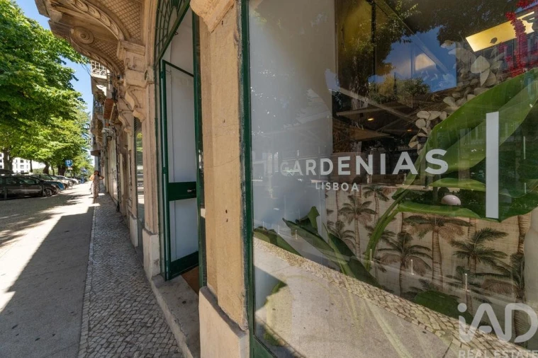 Negócio para Venda em Santo António Foto 23
