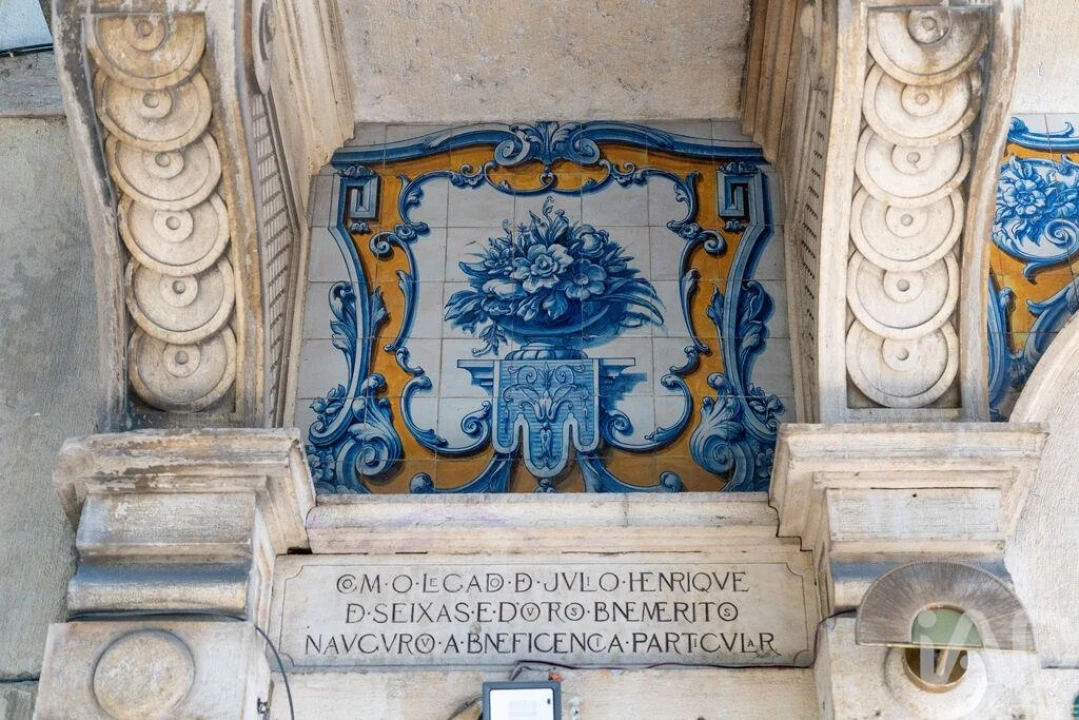 Negócio para Venda em Santo António Foto 24