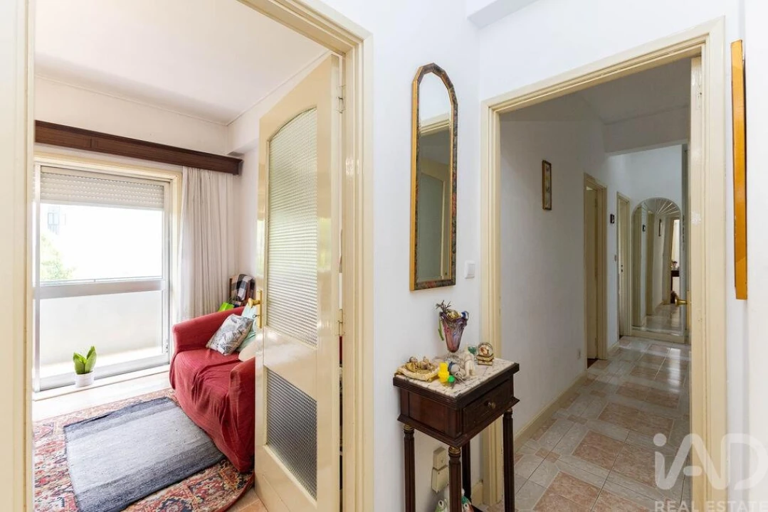 Apartamento T2 para Venda em Lordelo do Ouro e Massarelos Foto 6