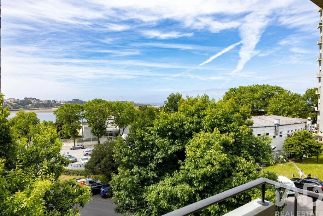 Apartamento T2 para Venda em Lordelo do Ouro e Massarelos Foto 11