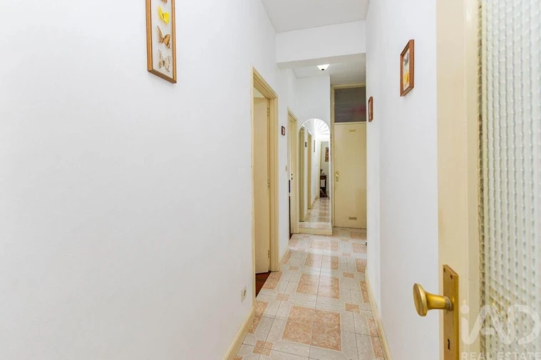 Apartamento T2 para Venda em Lordelo do Ouro e Massarelos Foto 16
