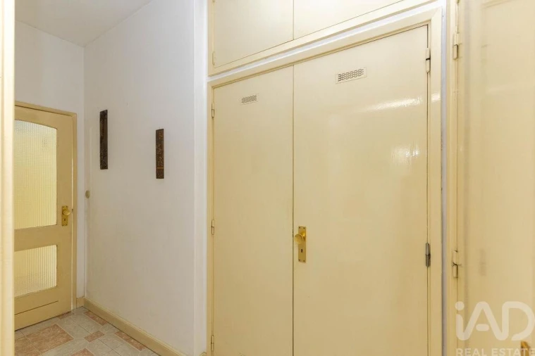 Apartamento T2 para Venda em Lordelo do Ouro e Massarelos Foto 12