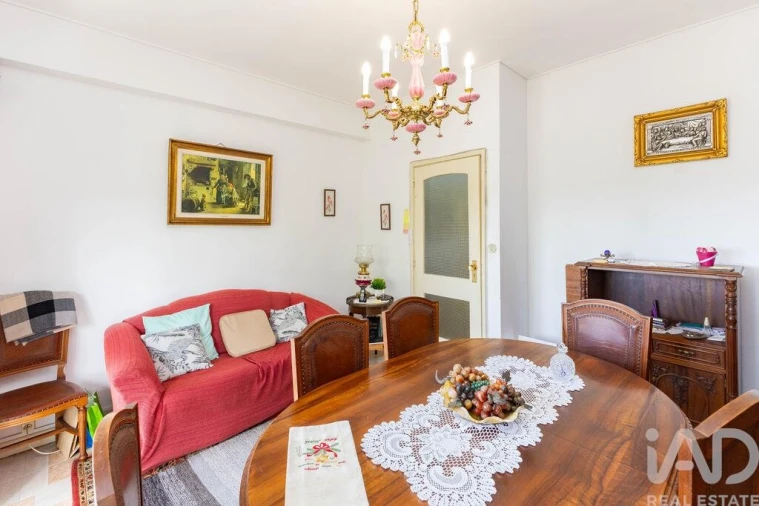 Apartamento T2 para Venda em Lordelo do Ouro e Massarelos Foto 9