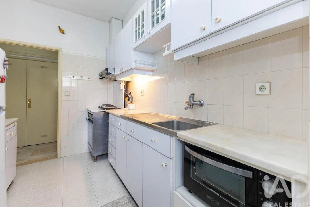 Apartamento T2 para Venda em Lordelo do Ouro e Massarelos Foto 14