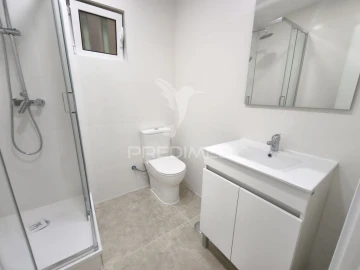 Apartamento T1 para Venda em Baixa da Banheira e Vale da Amoreira
