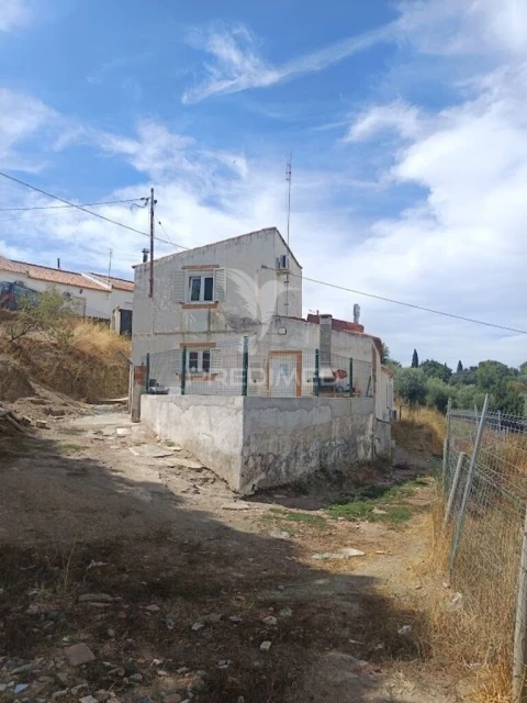 Quinta T3 para Venda em Borba (Matriz)