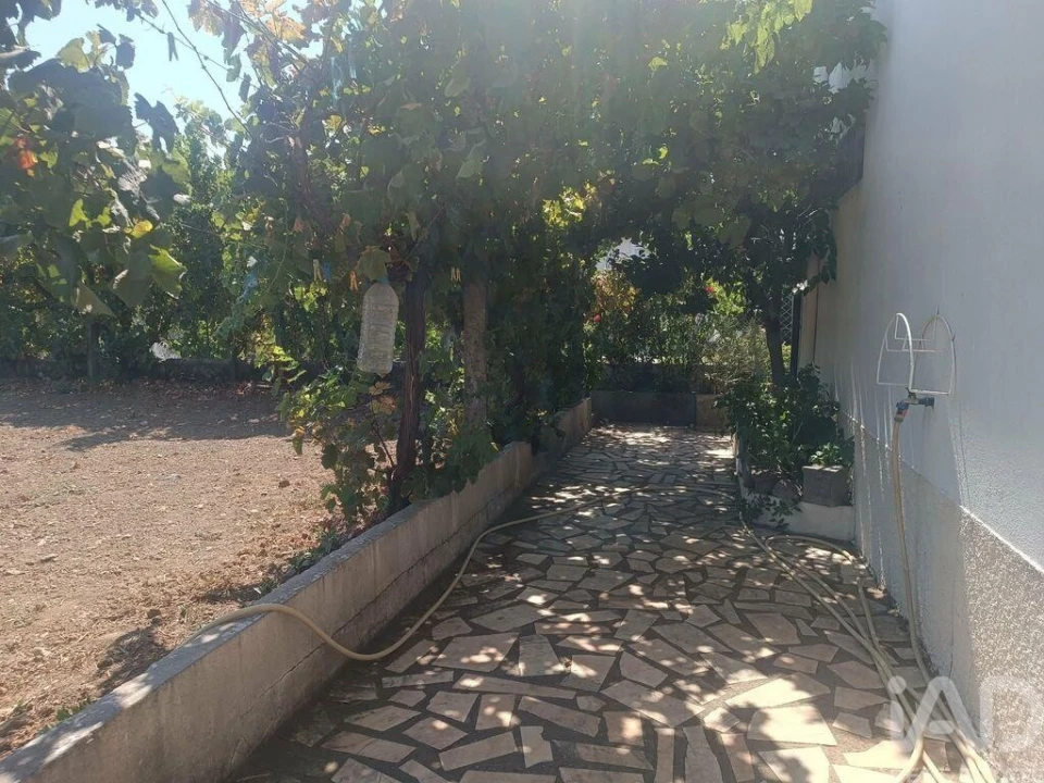 Moradia T5 para Venda em Brunhoso Foto 28