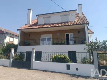 Moradia T5 para Venda em Brunhoso