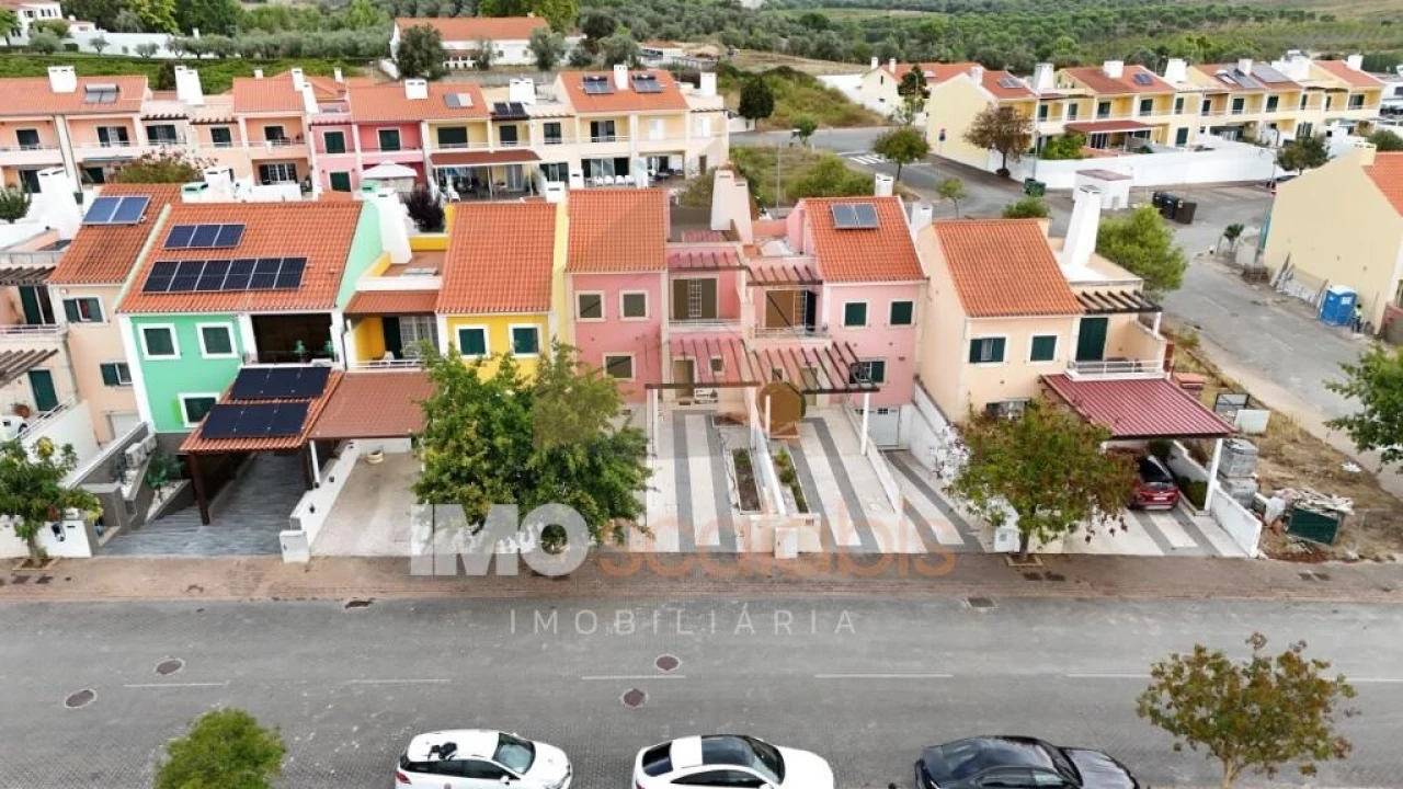 Moradia T4 para Venda em Romeira e Várzea Foto 36