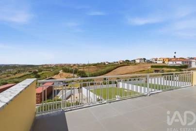 Moradia T4 para Venda em Santa Barbara