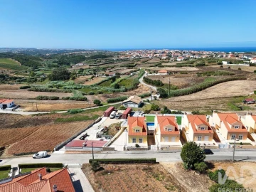 Moradia T4 para Venda em Santa Barbara