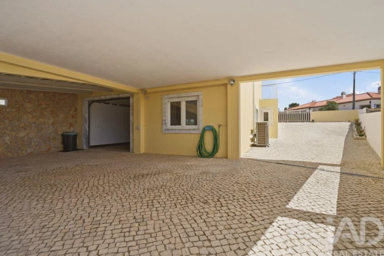 Moradia T4 para Venda em Santa Barbara Foto 31