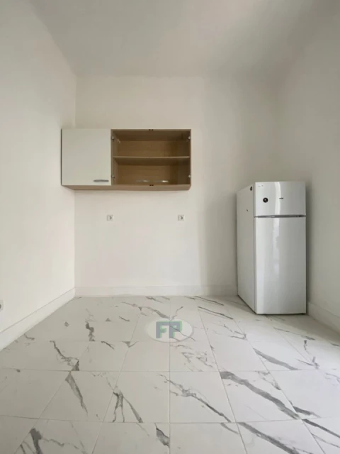 Apartamento T1 para Arrendamento em Penha de França