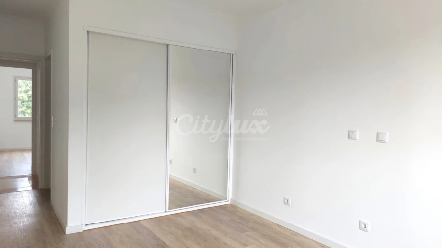 Apartamento T3 para Arrendamento em Cascais e Estoril Foto 3