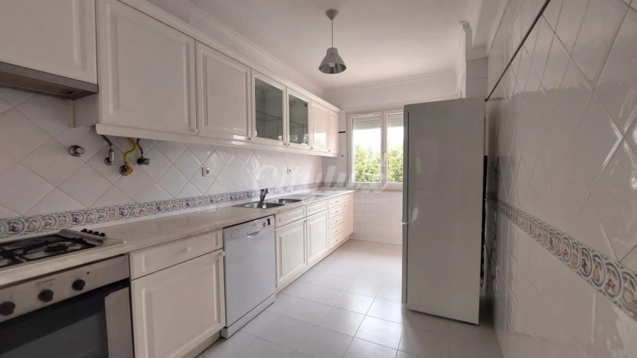 Apartamento T3 para Arrendamento em Cascais e Estoril Foto 4