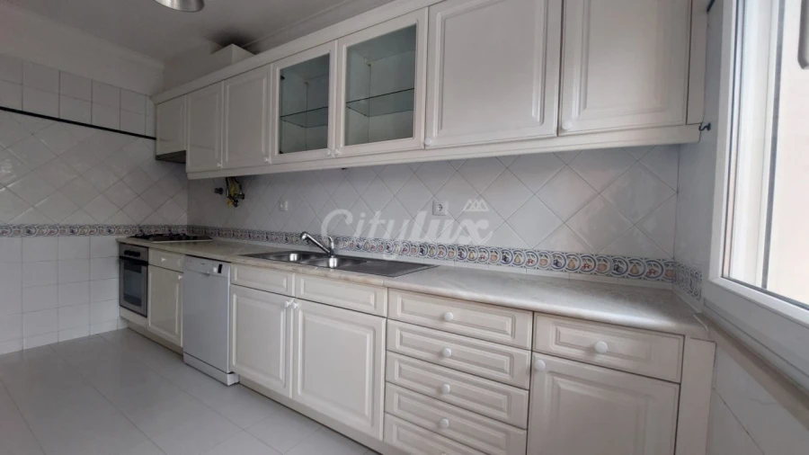 Apartamento T3 para Arrendamento em Cascais e Estoril Foto 10