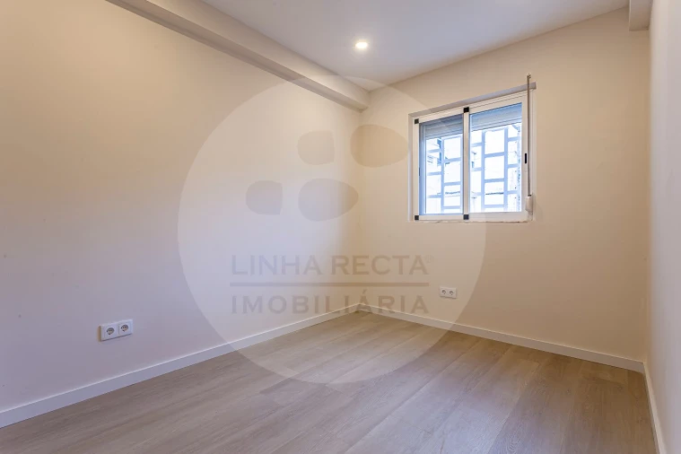 Apartamento T2 para Venda em Setubal (São Sebastião) Foto 9