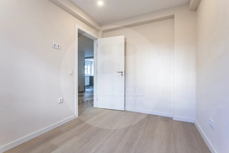 Apartamento T2 para Venda em Setubal (São Sebastião) Foto 11