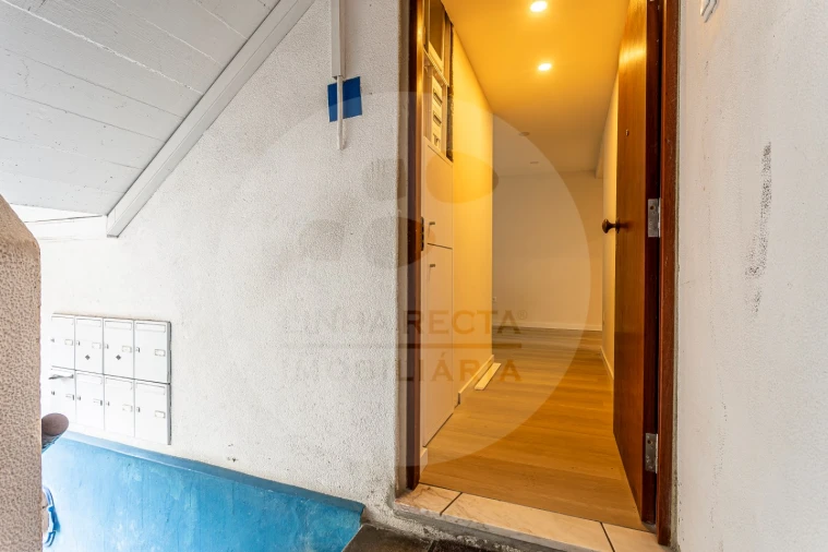 Apartamento T2 para Venda em Setubal (São Sebastião) Foto 13