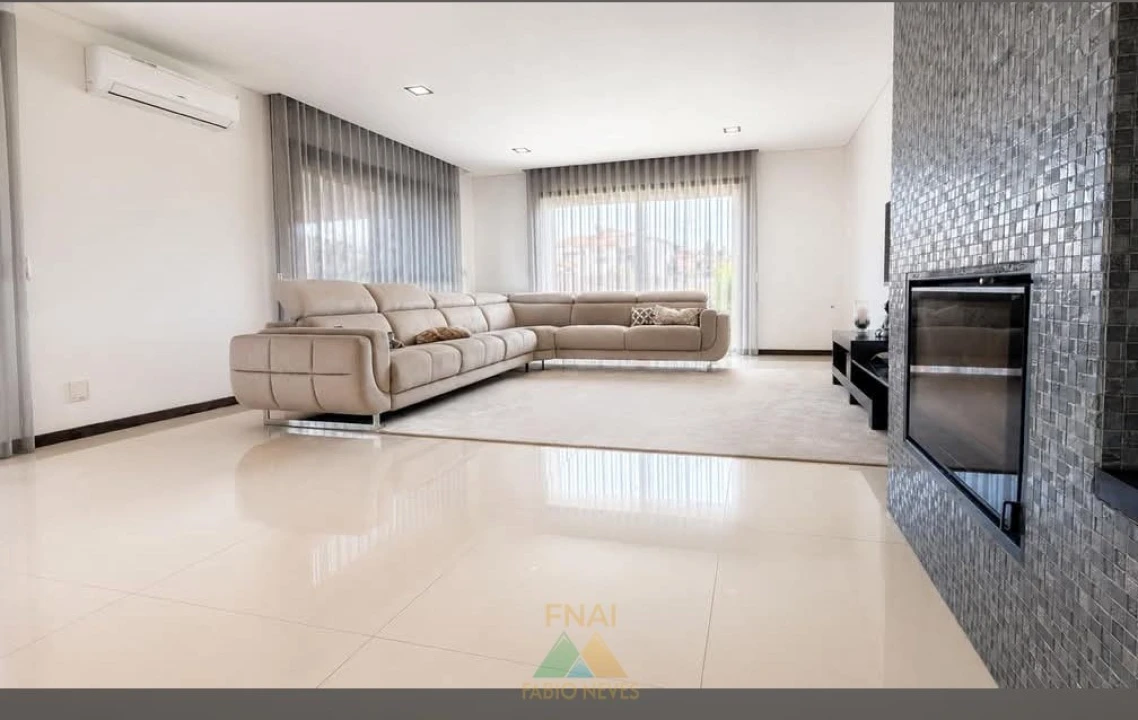 Moradia T4 para Venda em Chafe Foto 9