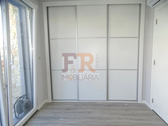 Moradia T3 para Venda em Fernao Ferro Foto 13