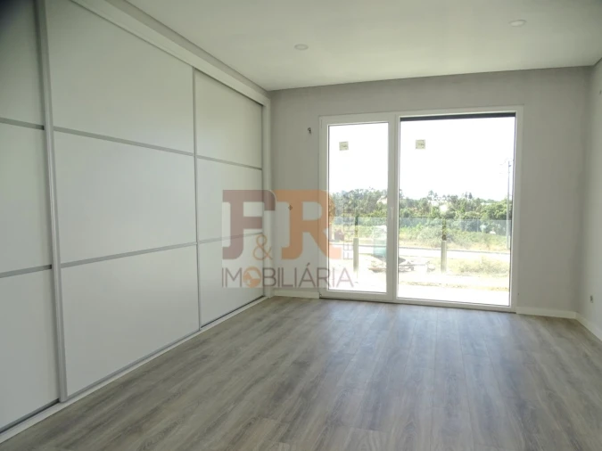 Moradia T3 para Venda em Fernao Ferro Foto 19