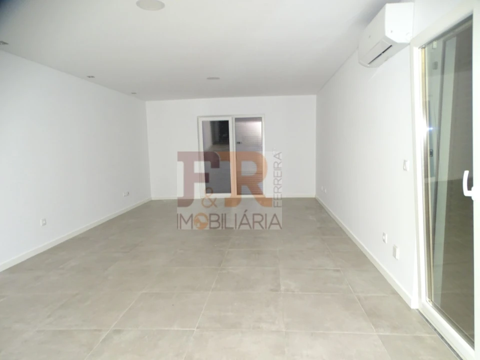 Moradia T3 para Venda em Fernao Ferro Foto 15