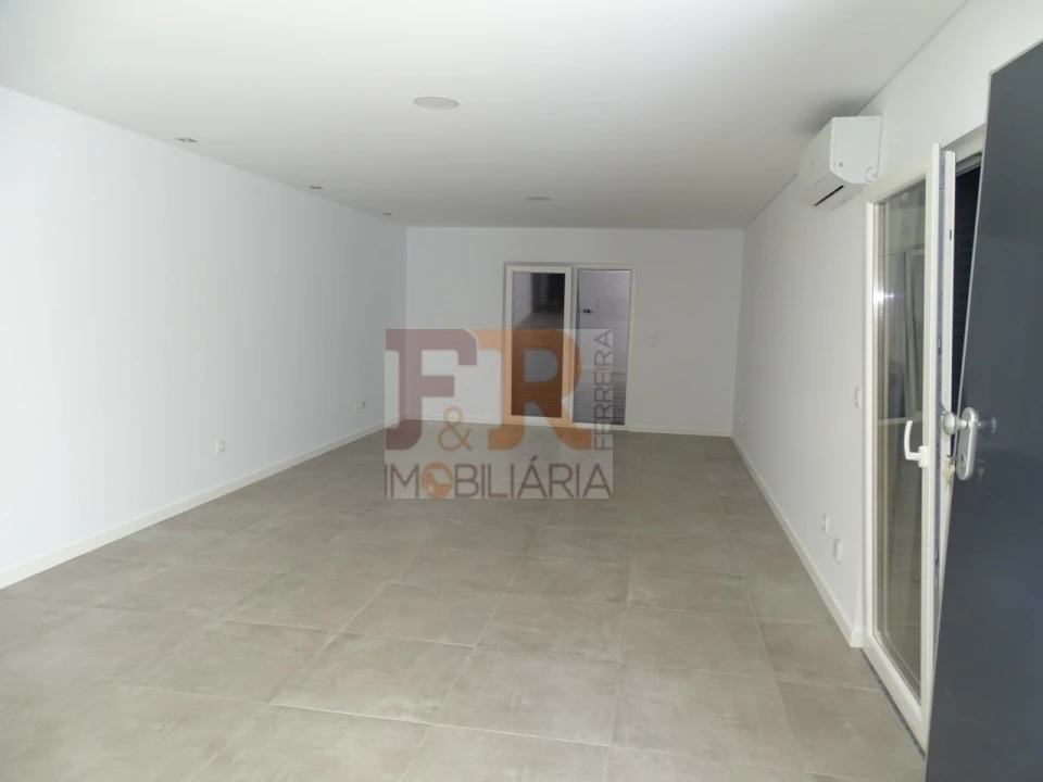 Moradia T3 para Venda em Fernao Ferro Foto 25