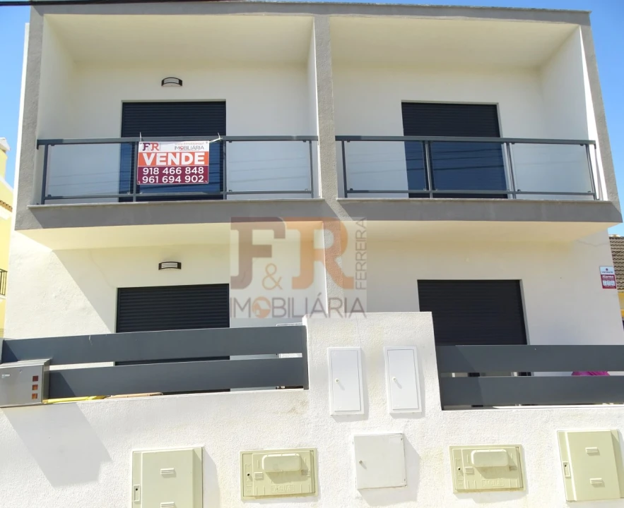 Moradia T3 para Venda em Fernao Ferro Foto 33
