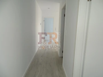 Moradia T3 para Venda em Fernao Ferro
