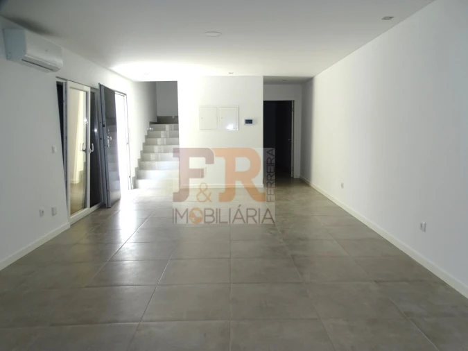 Moradia T3 para Venda em Fernao Ferro Foto 18