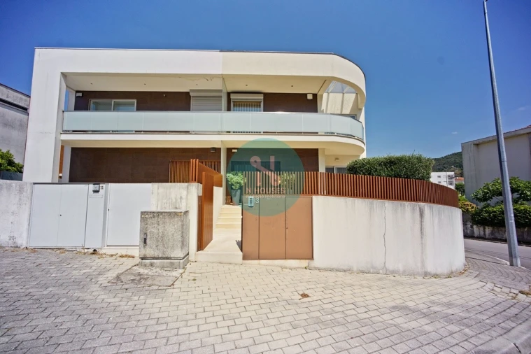 Quinta T3 para Venda em Este (São Pedro e São Mamede) Foto 3