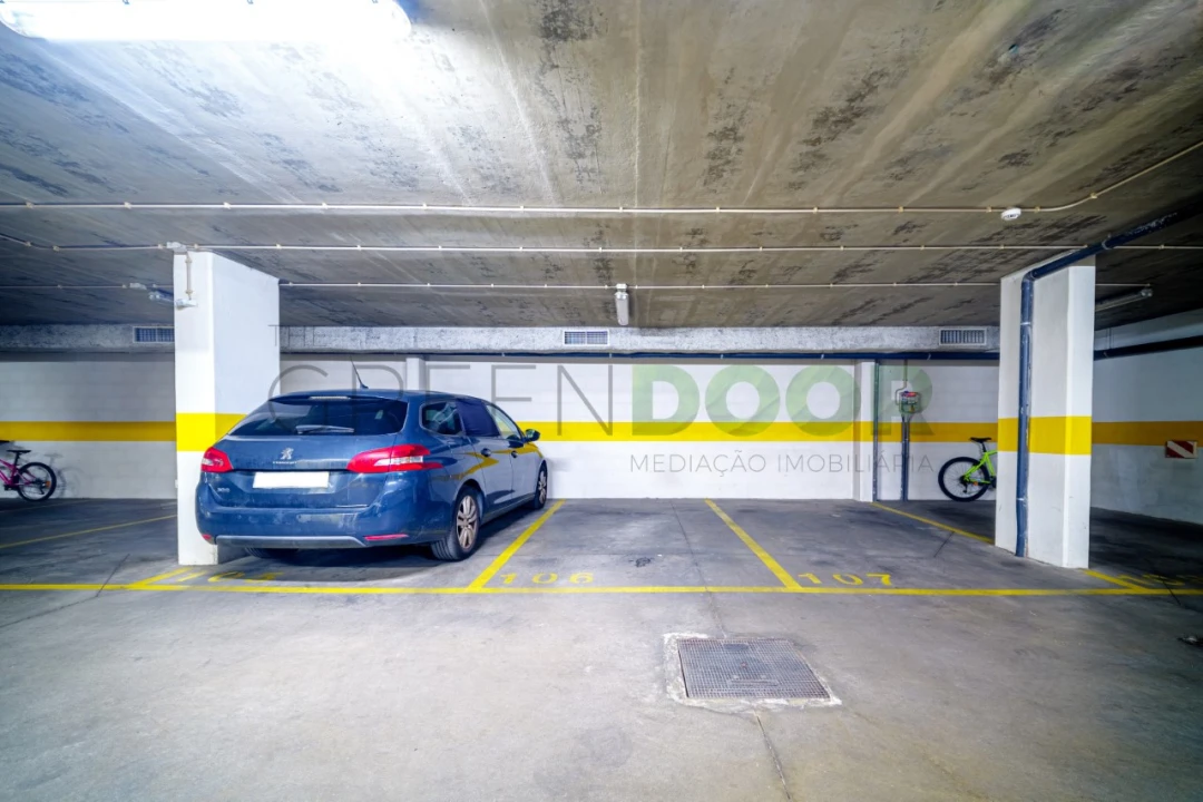 Apartamento T2 para Venda em Seixal, Arrentela e Aldeia de Paio Pires Foto 21