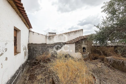 Moradia T2 para Venda em Nossa Senhora da Conceição, São Brás dos Matos, Juromenha