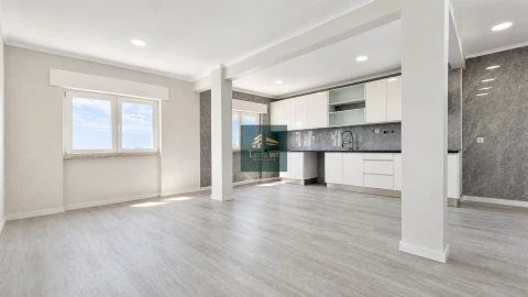 Apartamento T2 para Venda em Setubal (São Sebastião)