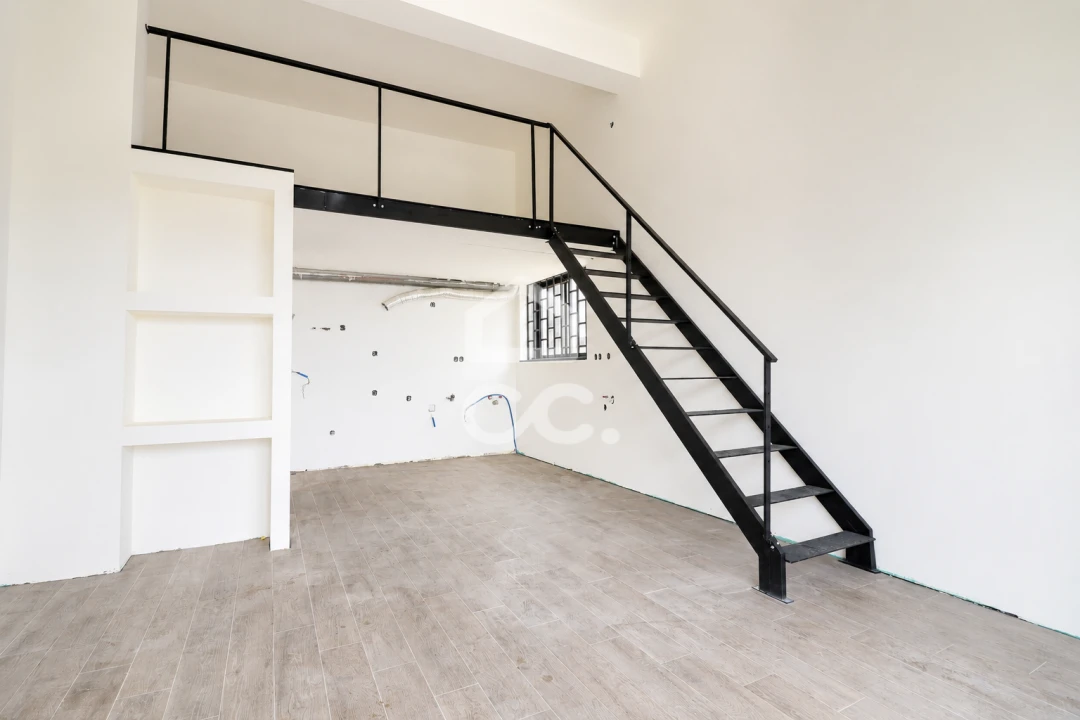 Apartamento T1 para Venda em Santa Clara e Castelo Viegas Foto 1