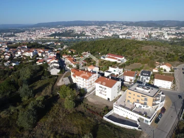 Apartamento T1 para Venda em Santa Clara e Castelo Viegas