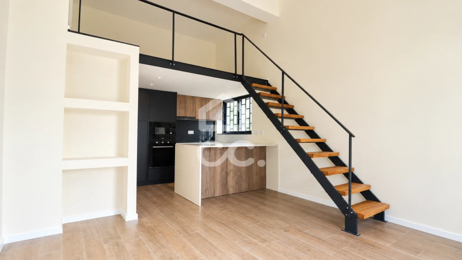 Apartamento T1 para Venda em Santa Clara e Castelo Viegas