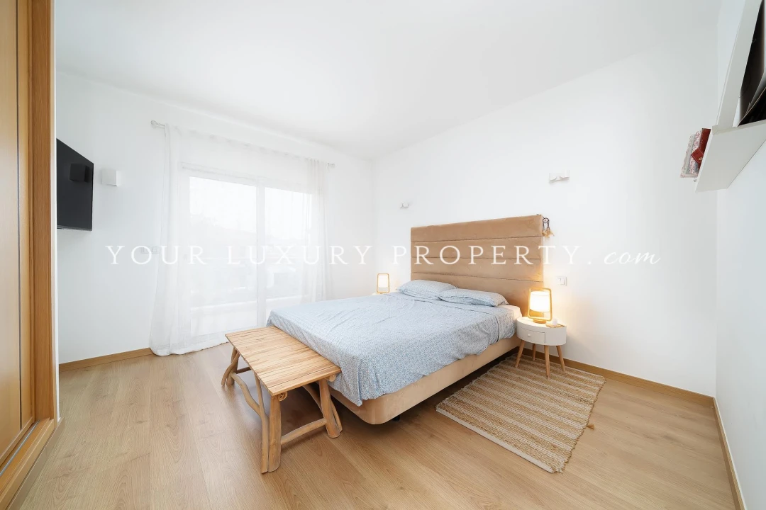 Apartamento T4 para Venda em Portimão Foto 27