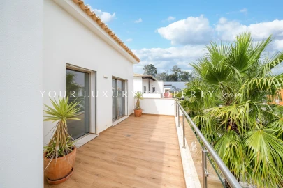 Apartamento T4 para Venda em Portimão