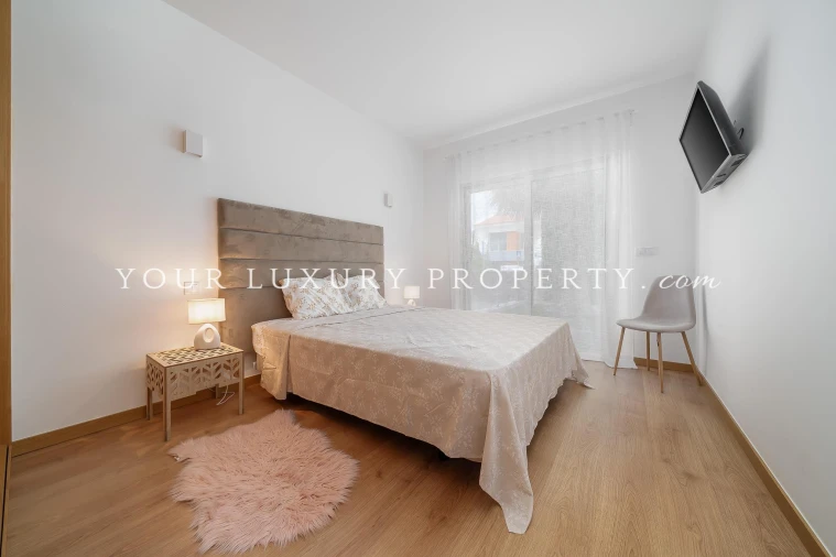 Apartamento T4 para Venda em Portimão Foto 14