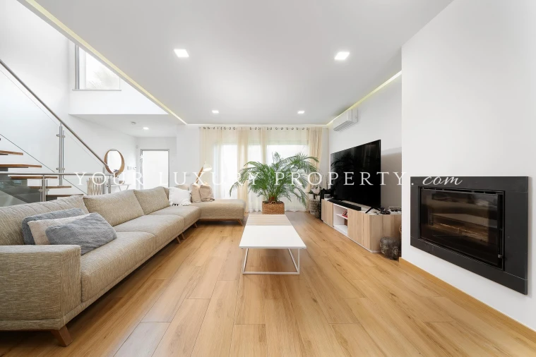 Apartamento T4 para Venda em Portimão Foto 7